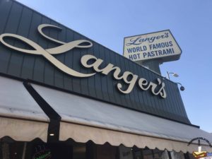 Langer's Deli LA Sign